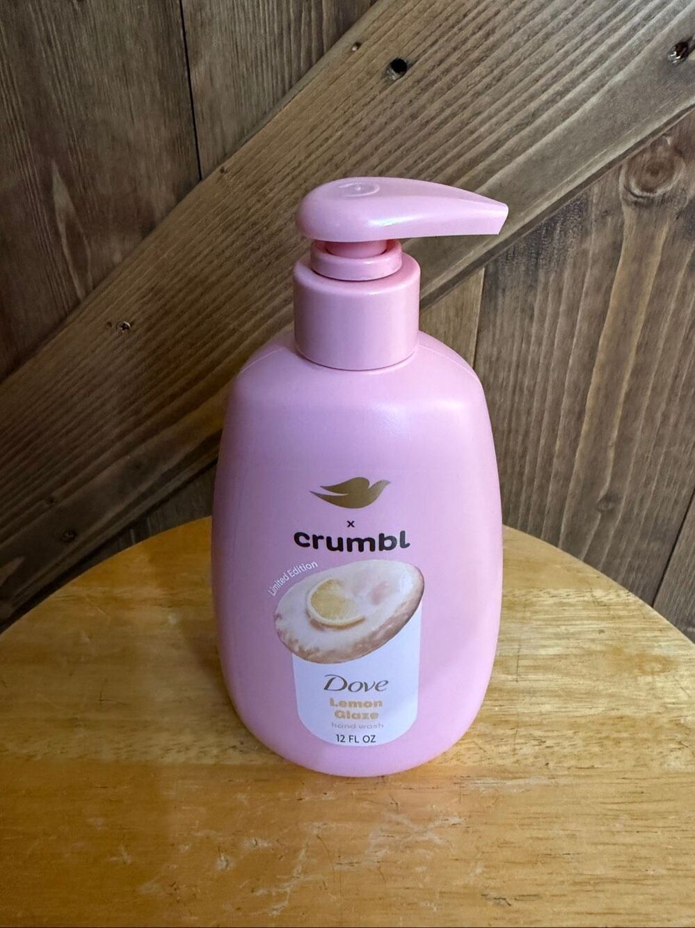 Dove x Crumbl Lemon Glaze Hand Wash – Limited Edition – 12 fl oz (9077)sealed ne